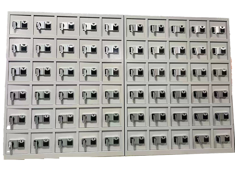 Marine Safe – Multi – Compartment Key/Item Storage Locker（Light Gray）